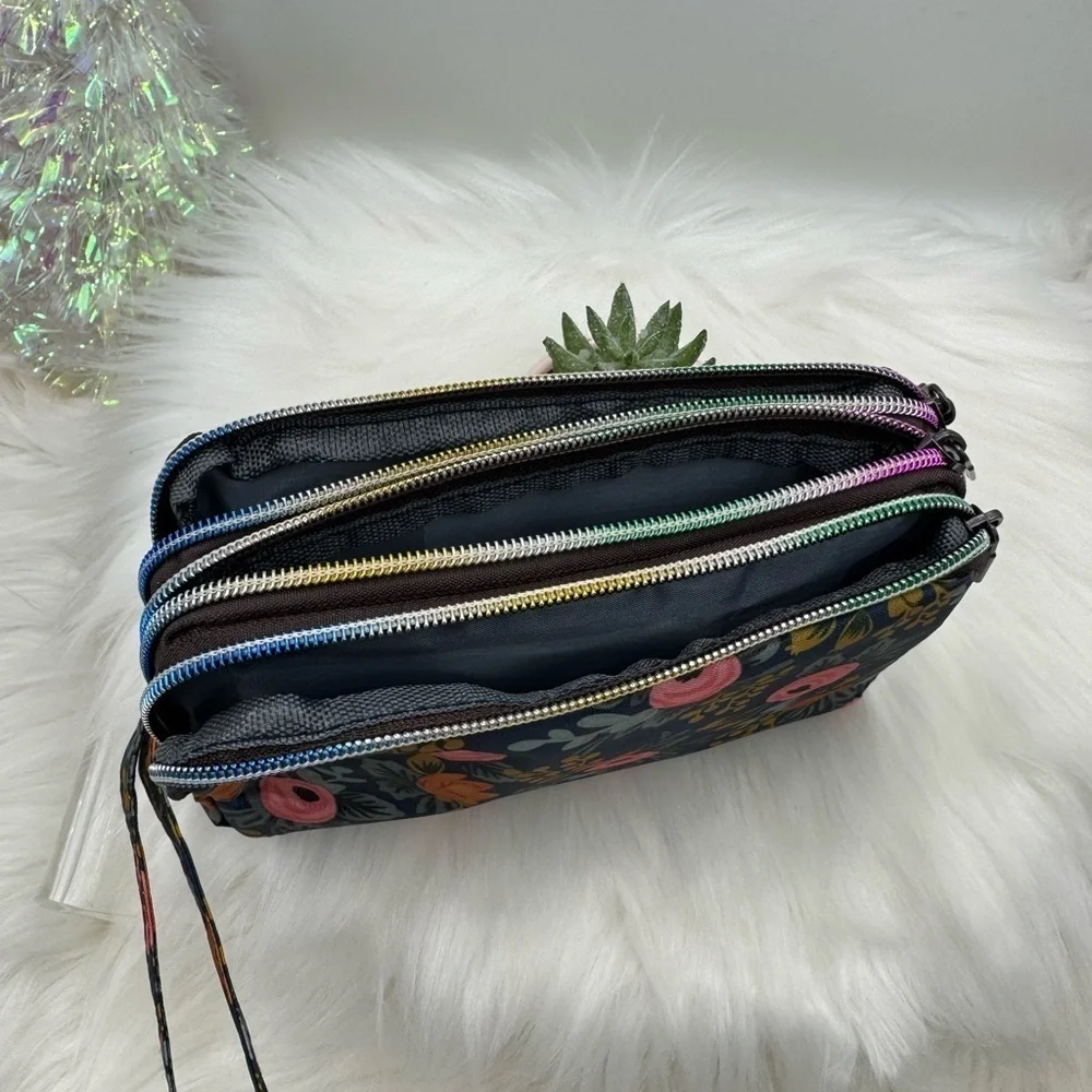 Floral Print Small Purse or Makeup Cosmetic Wristlet Blue 2